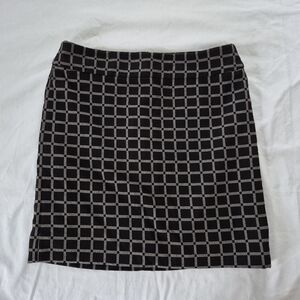 LOFT Black and Gray Checkered Lined Zippered Mini Skirt Size 8